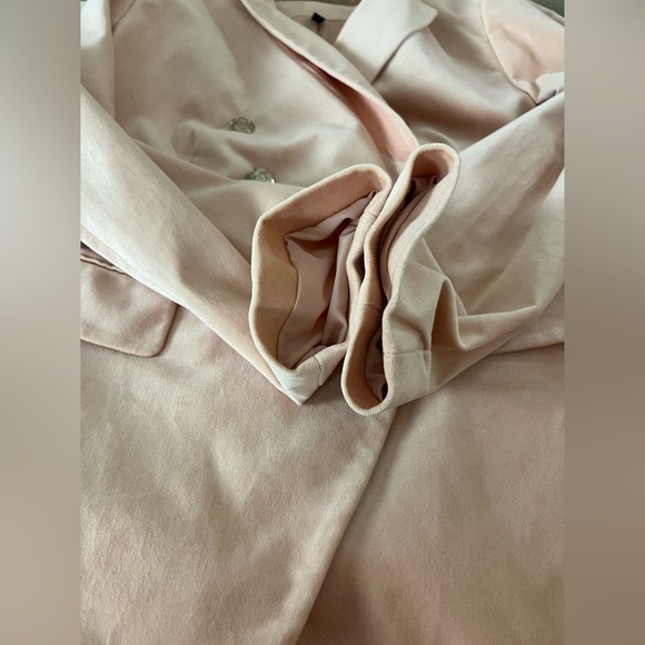 WHBM Light Pink Velvet Double Breasted Studio Blazer with Angled Closure Size 14 - Picture 11 of 14